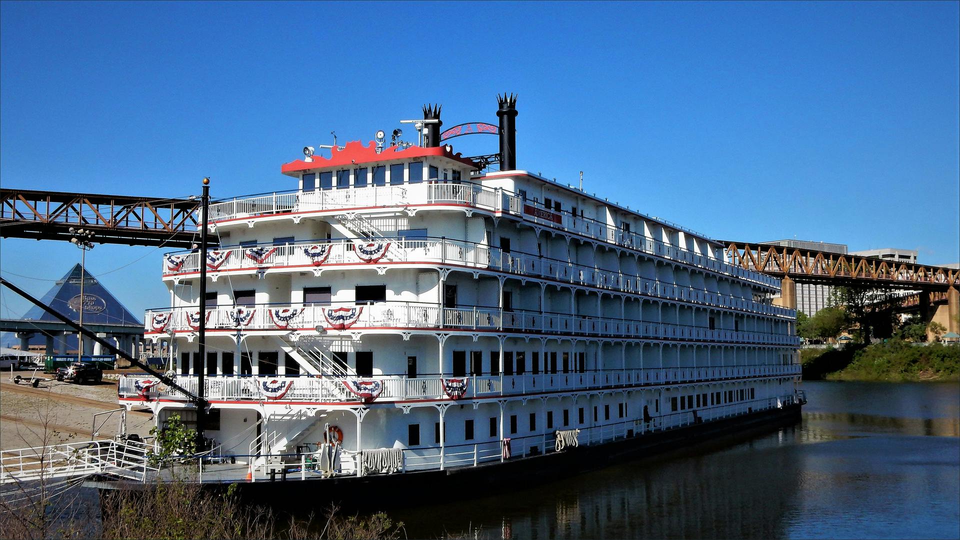 Memphis Riverboat Tour