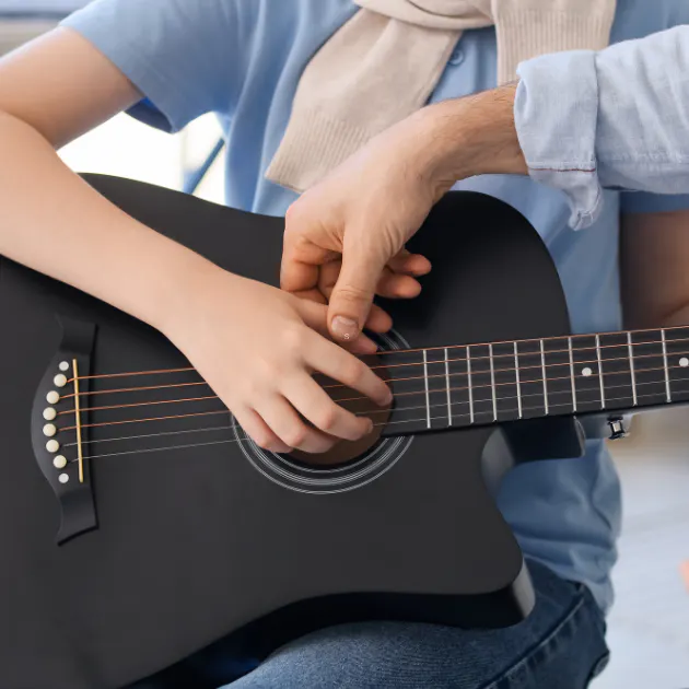 Guitar Now! Get Comfortable with Your Guitar and Start Playing!