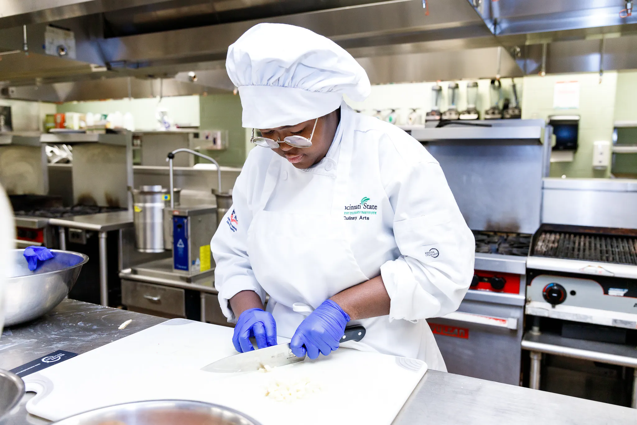 Culinary student in lab