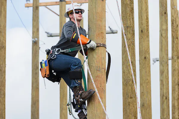 Virtual: Electrical Lineworker Info Session