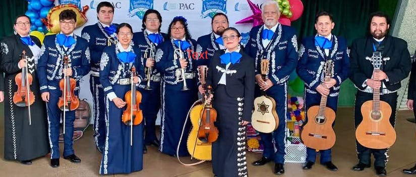 Mariachi Del Mar in Concert