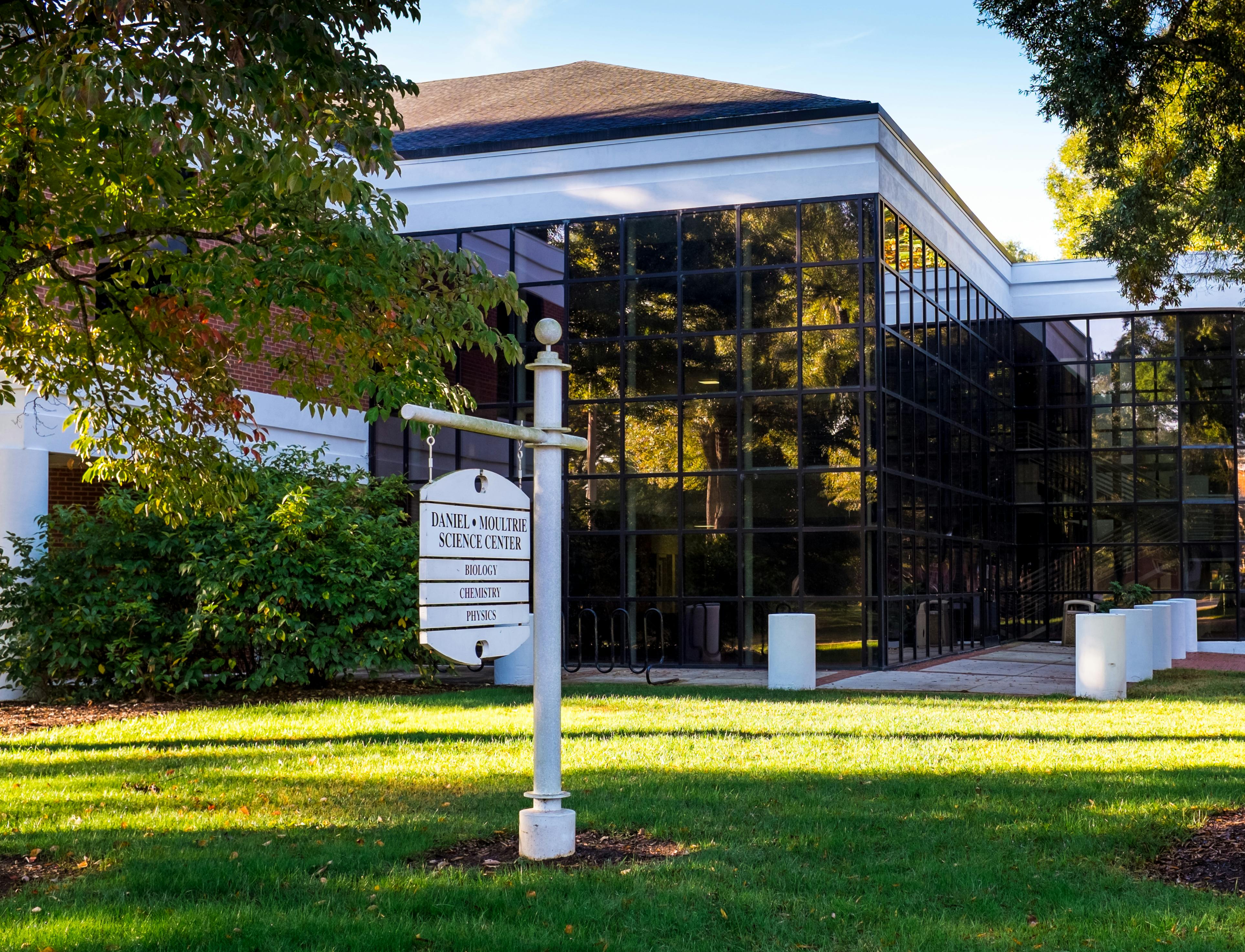 Daniel•Moultrie Science Center