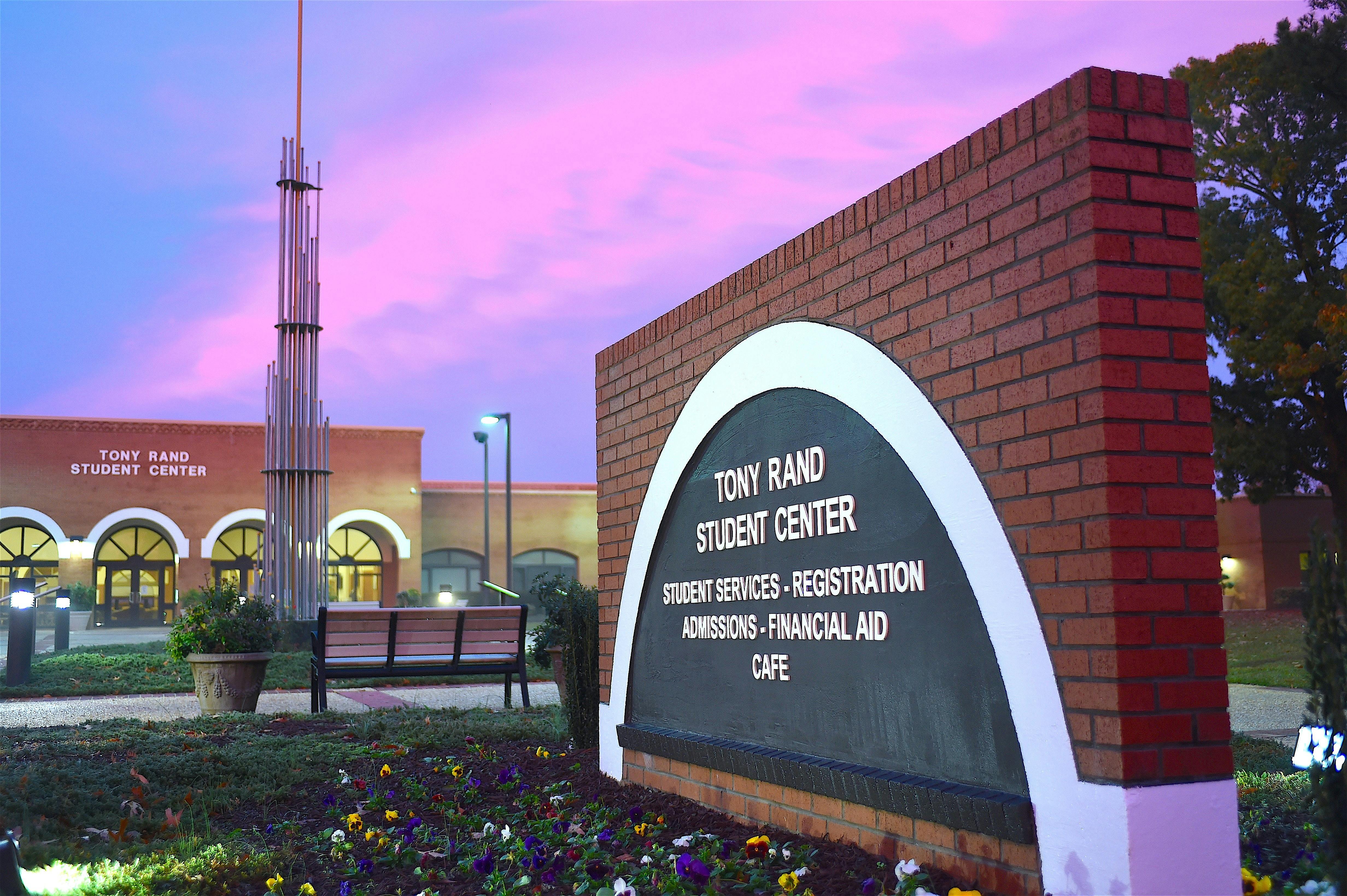 elm-pg-billboard-form-centered TRSC_evening_sunset