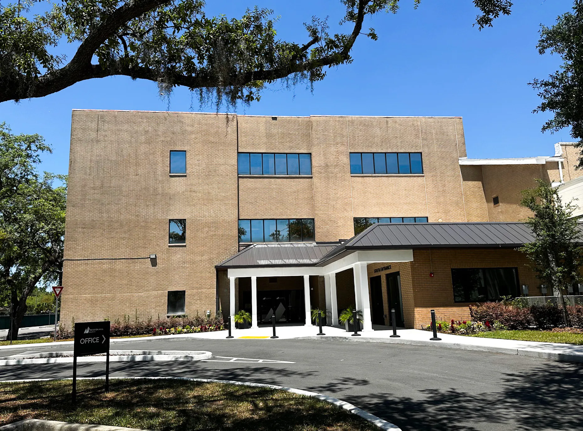 Mission Hill Central Campus - Temple Terrace