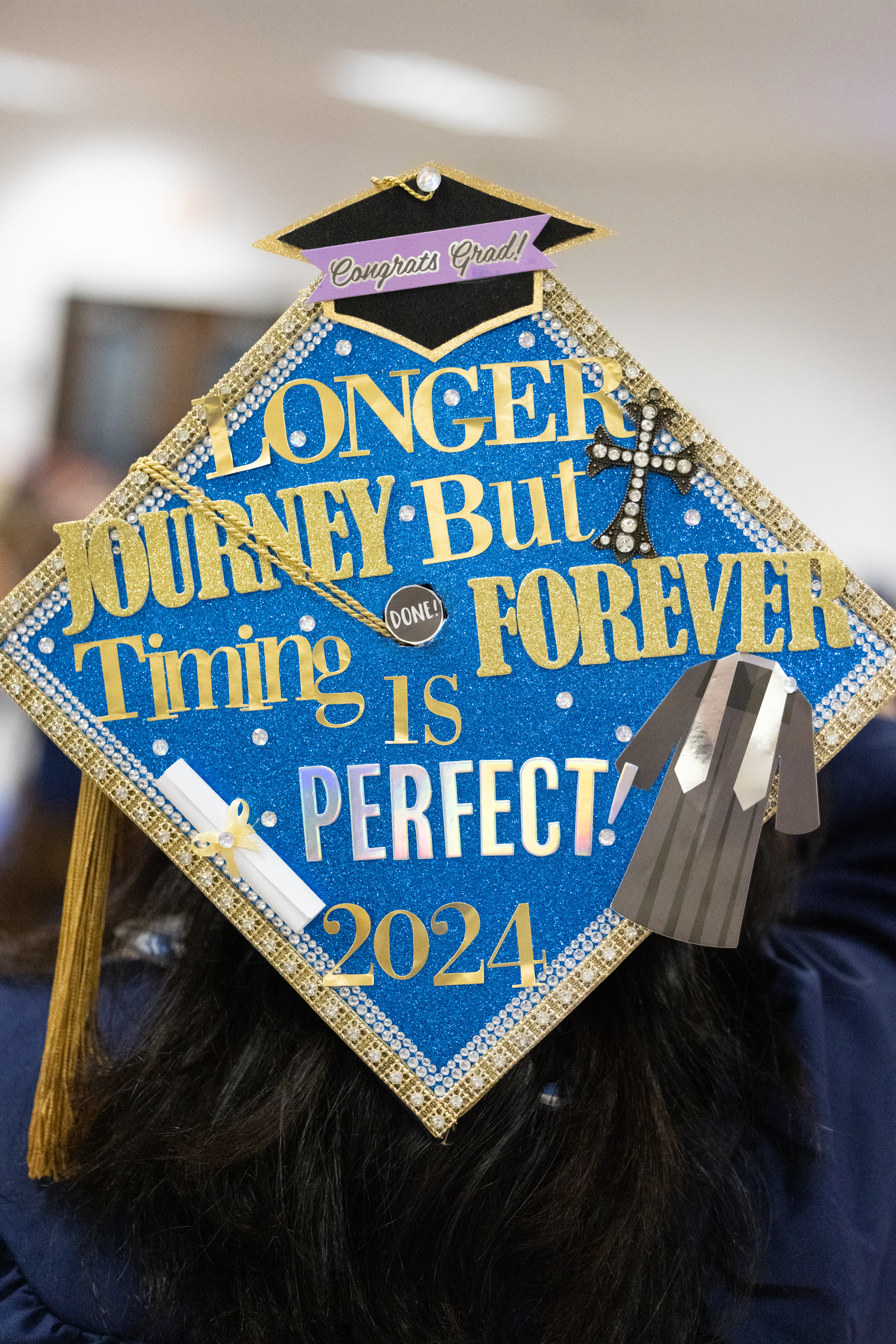 Grad Cap Decorating Party