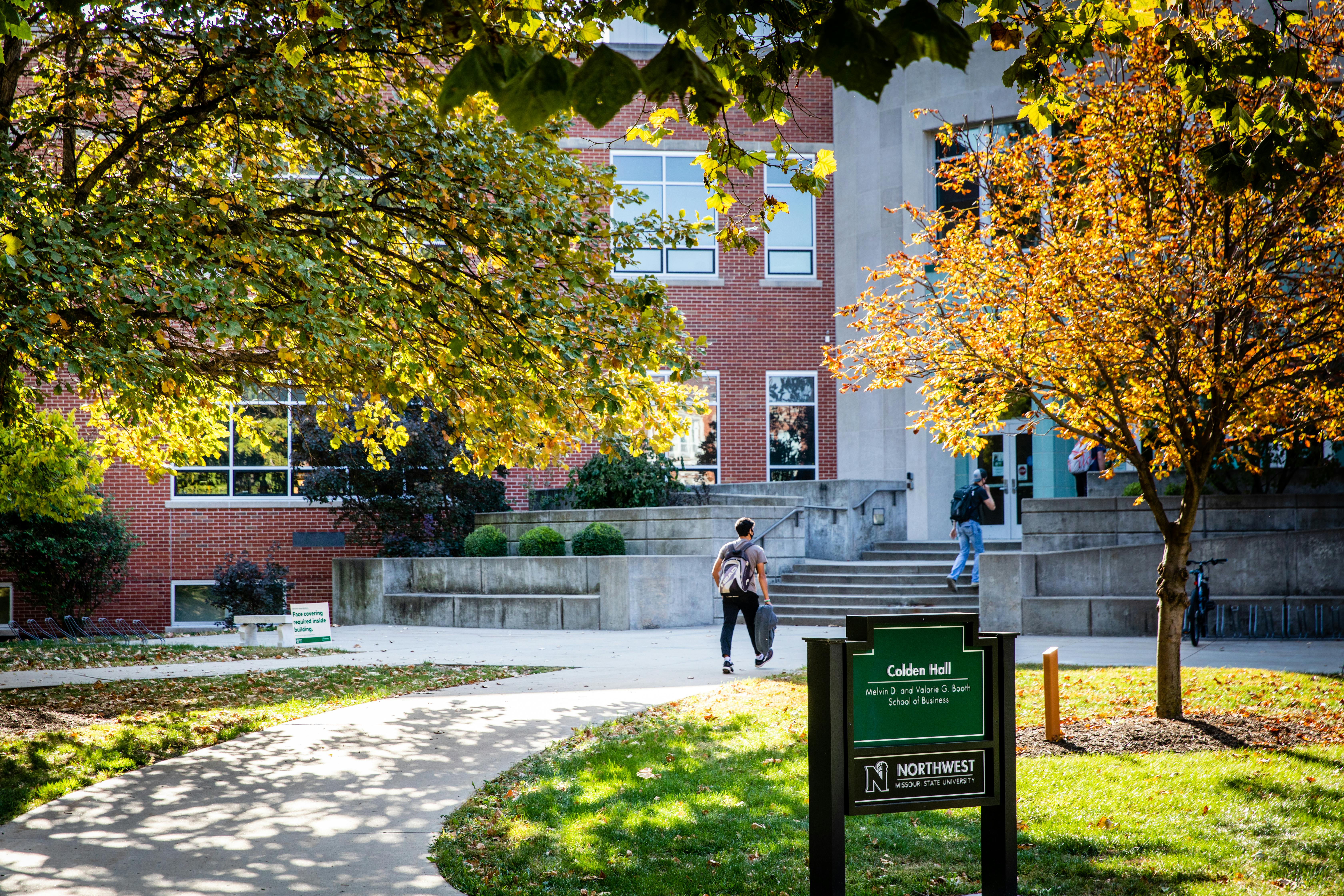 colden hall exterior fall2020 tw 00415