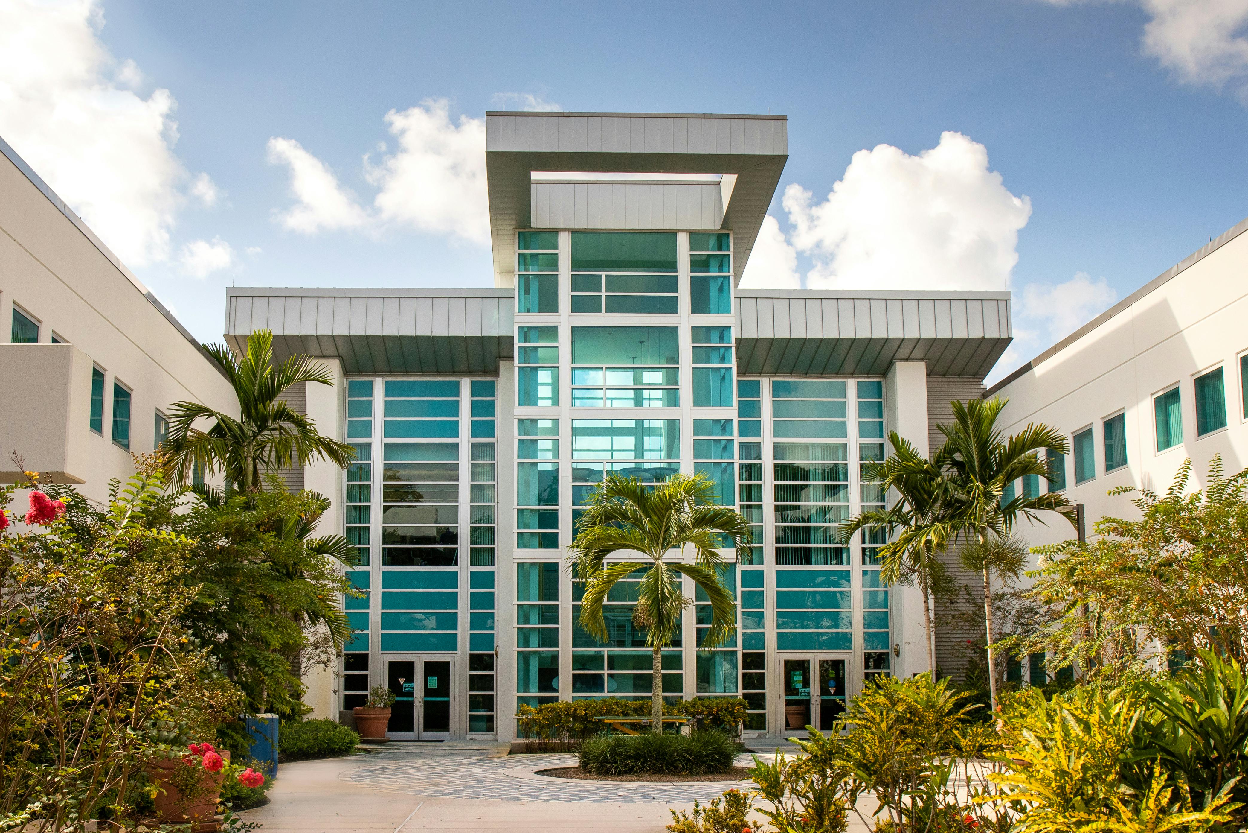 Palm Beach Gardens Campus Tour