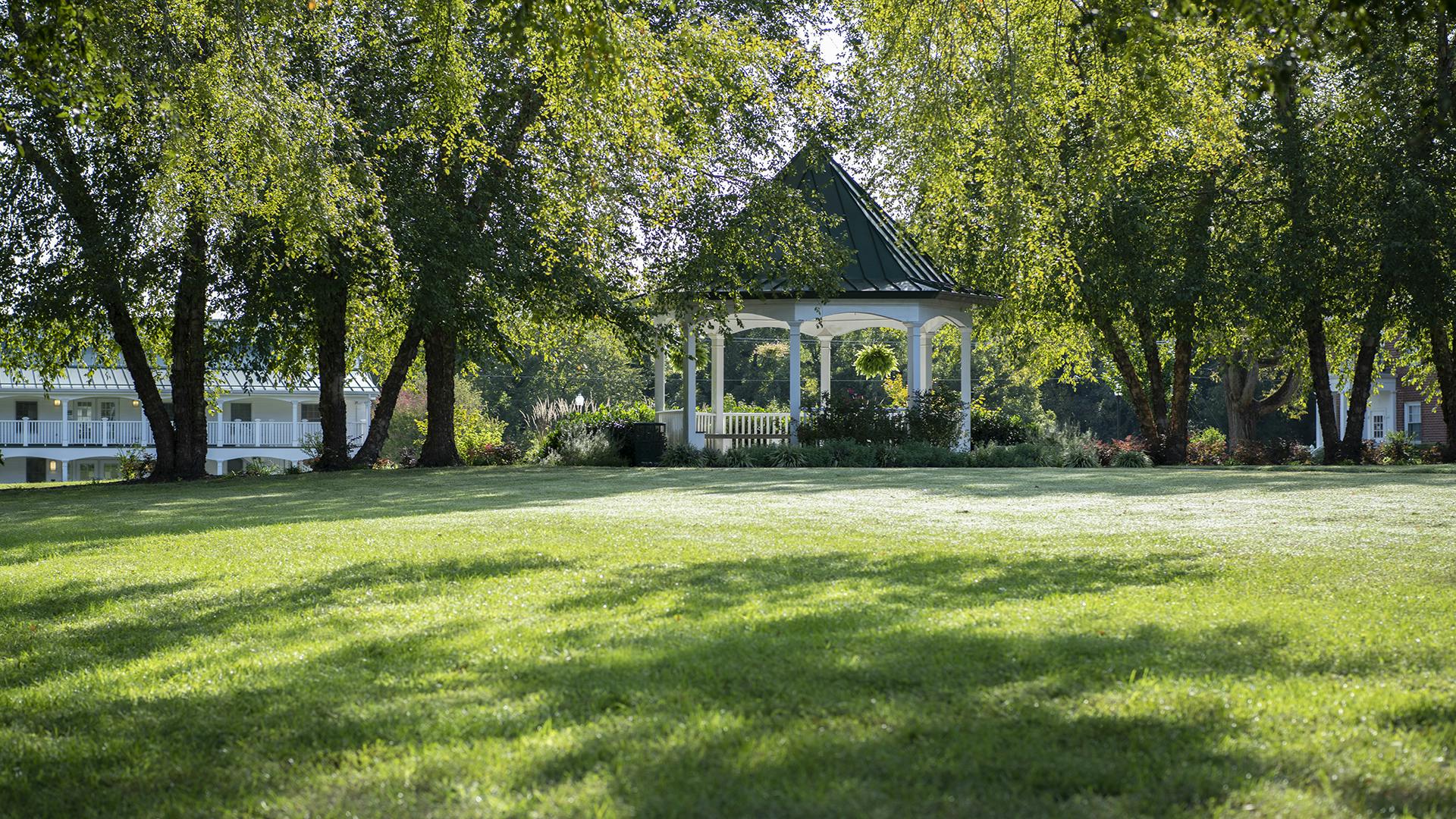 Financial Aid 101: Paying for College Without the Stress