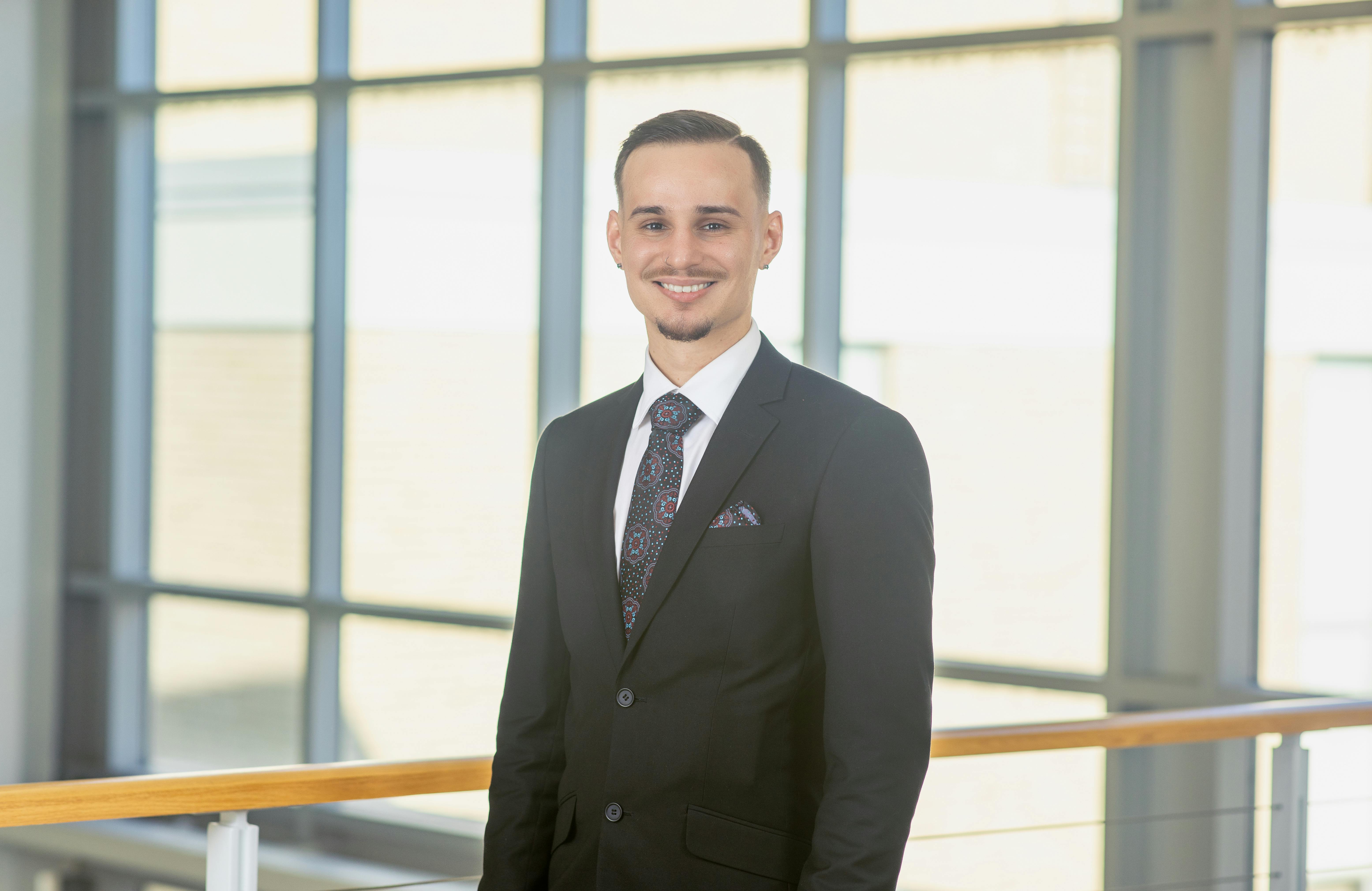 <span style="color: rgb(0, 0, 0);">Derek Riordan</span>