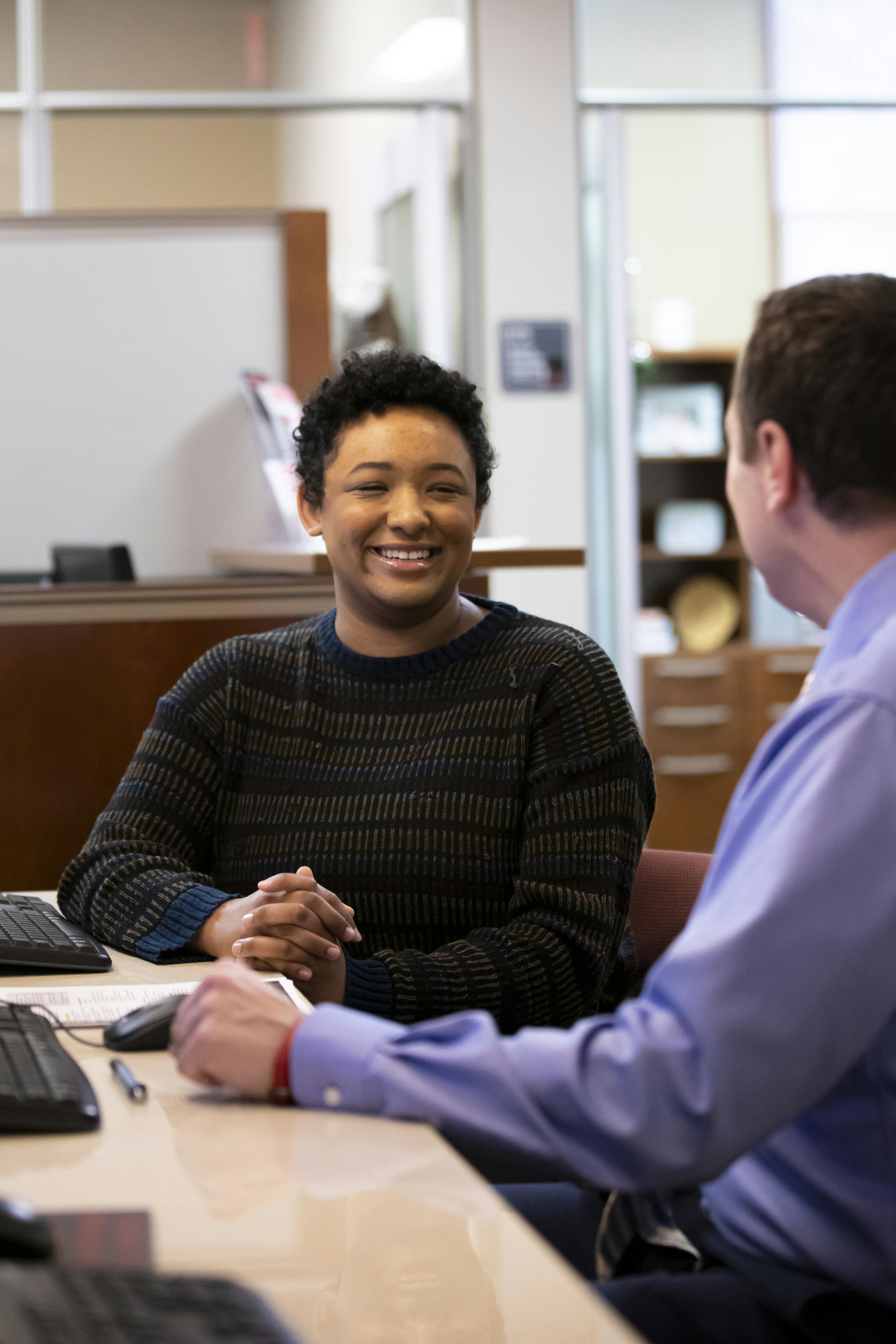 Student talking with their SEMO Advisor 