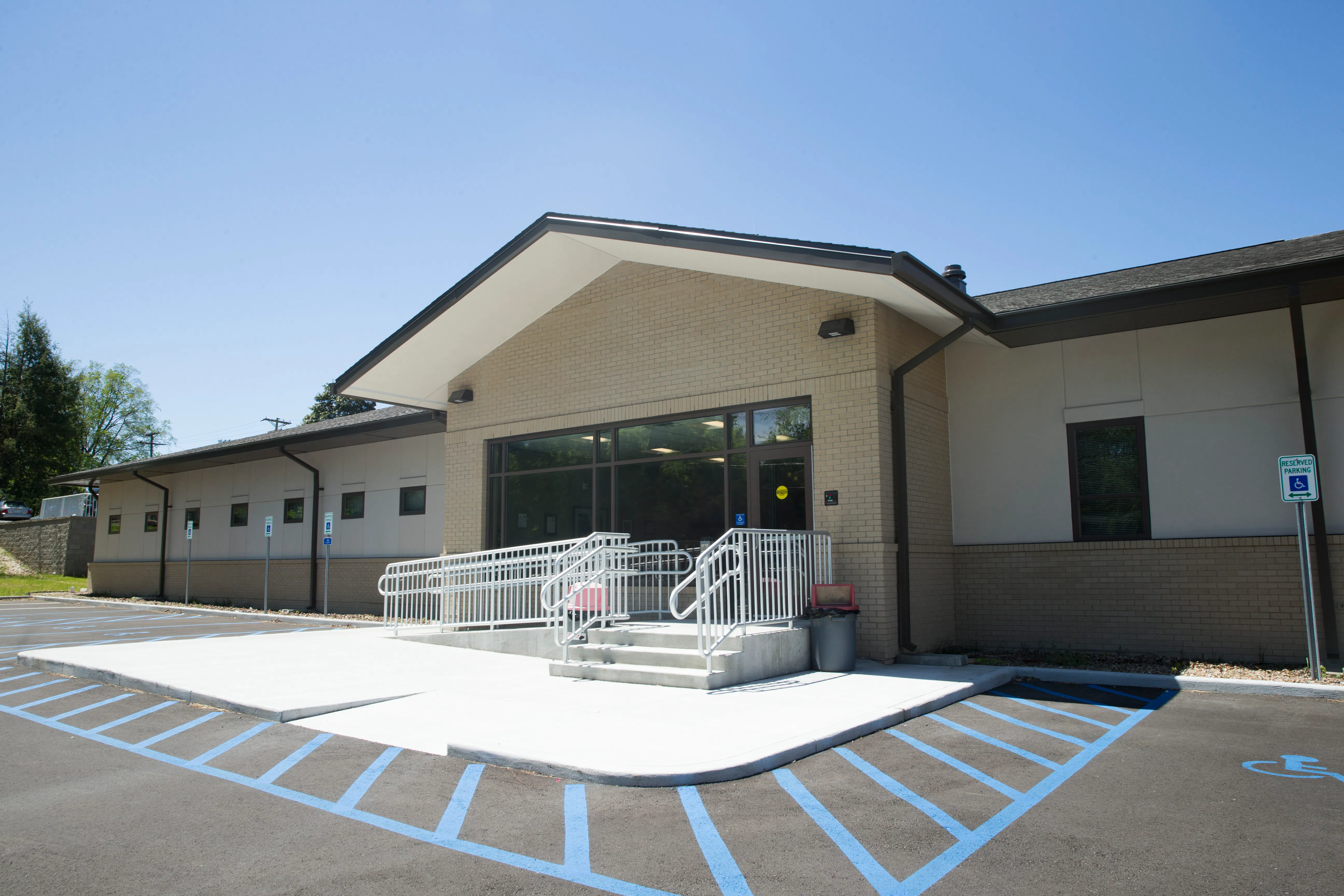 The exterior of the SEMO Center for Speech and Hearing after construction.