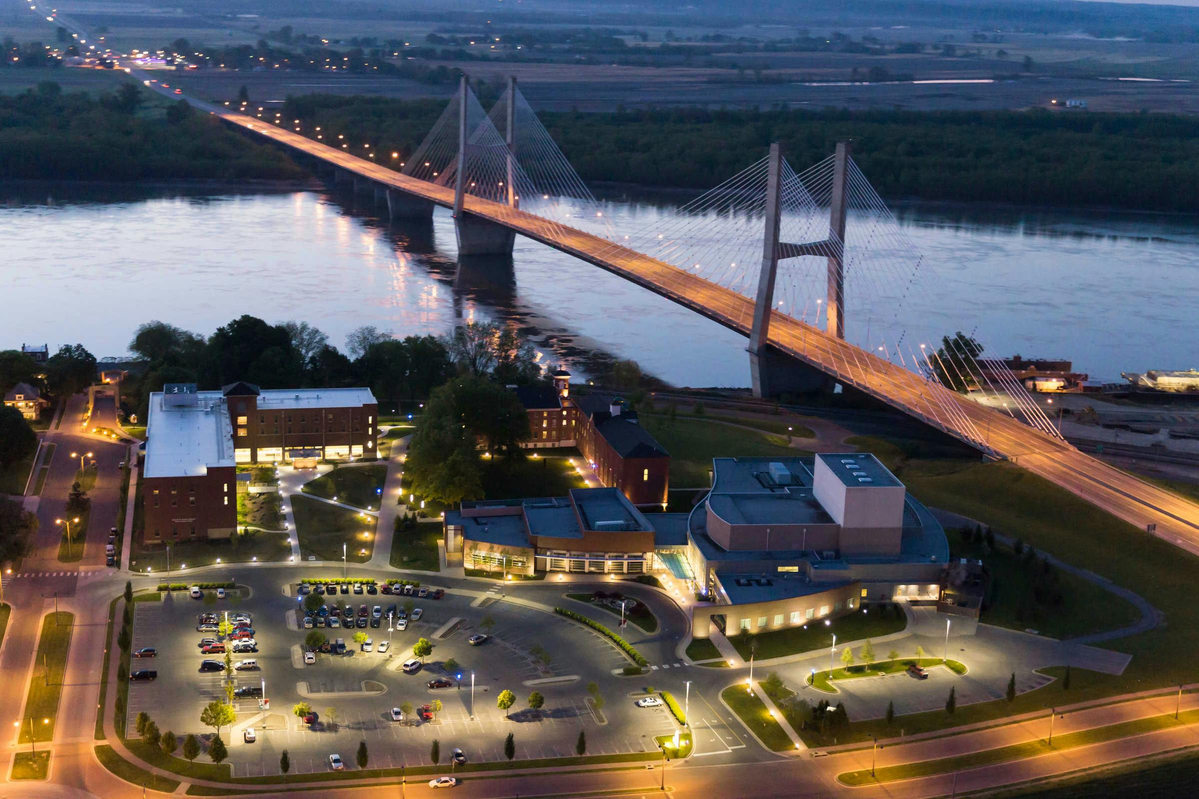 River Campus Weekday Tour (Fall 2022)