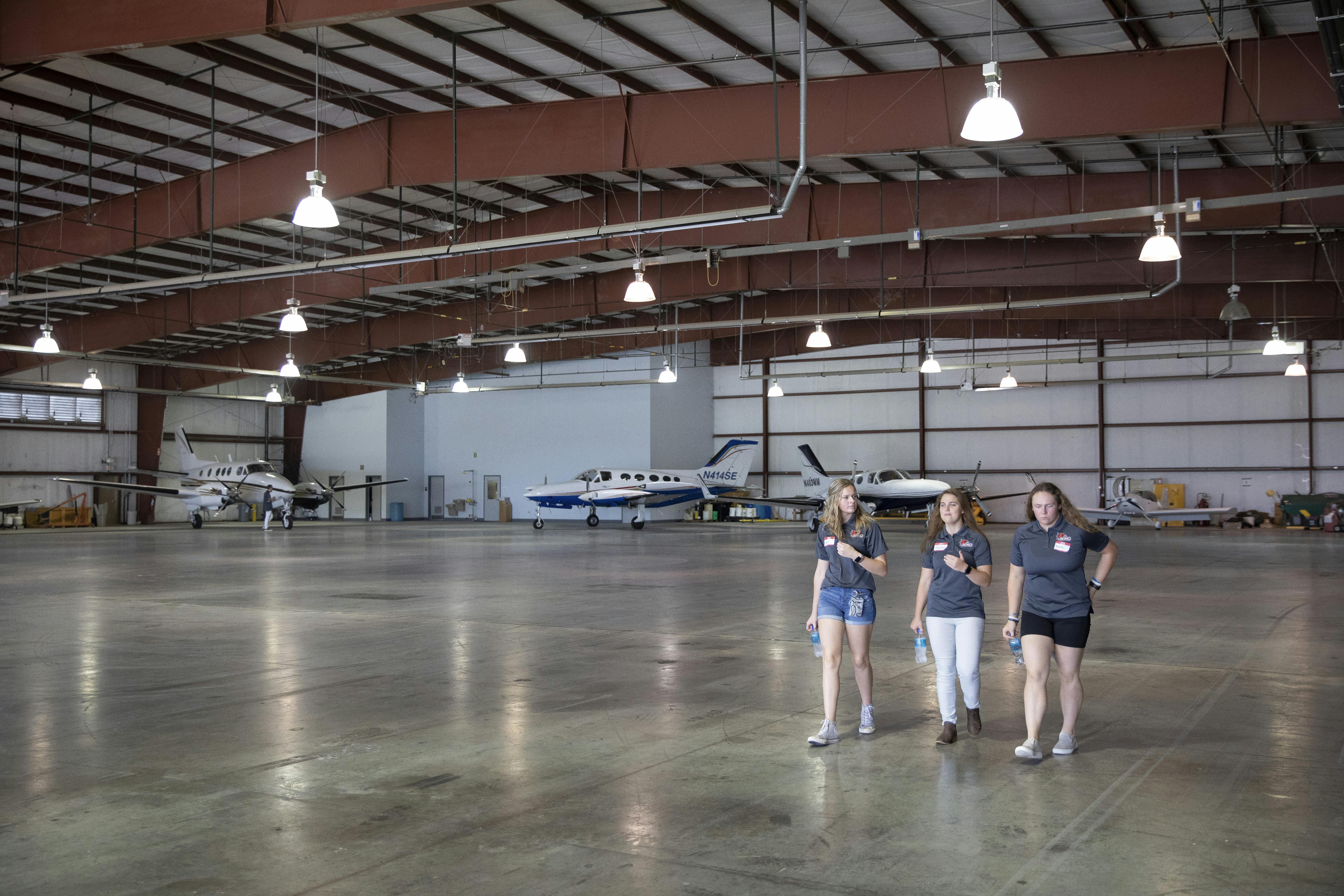 2021-NEWS-Professional-Pilot-Inaugural-BBQ-JW-0821-012