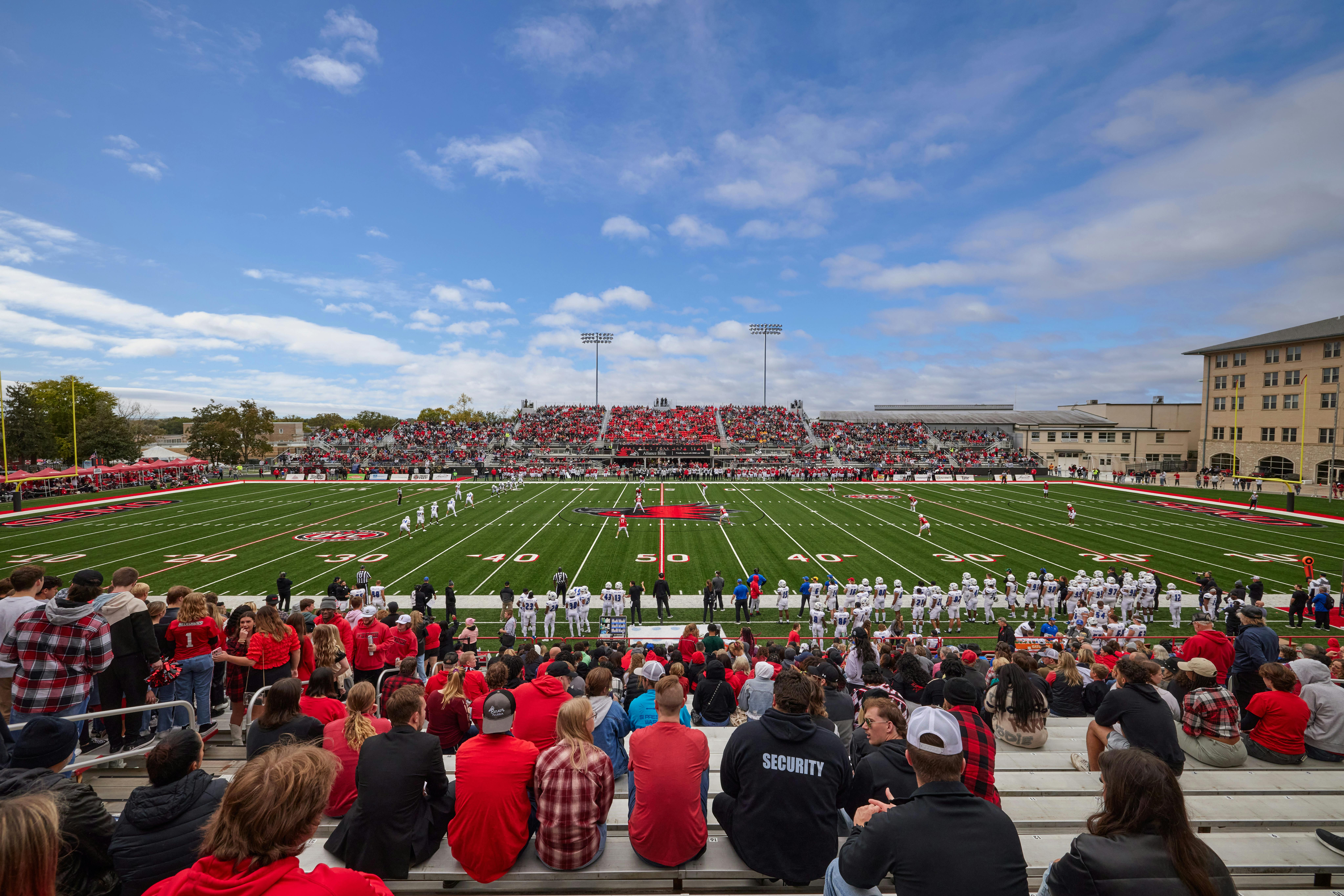 elm-pg-intro 2023-LOC-Houck-Stadium-US-1129-009