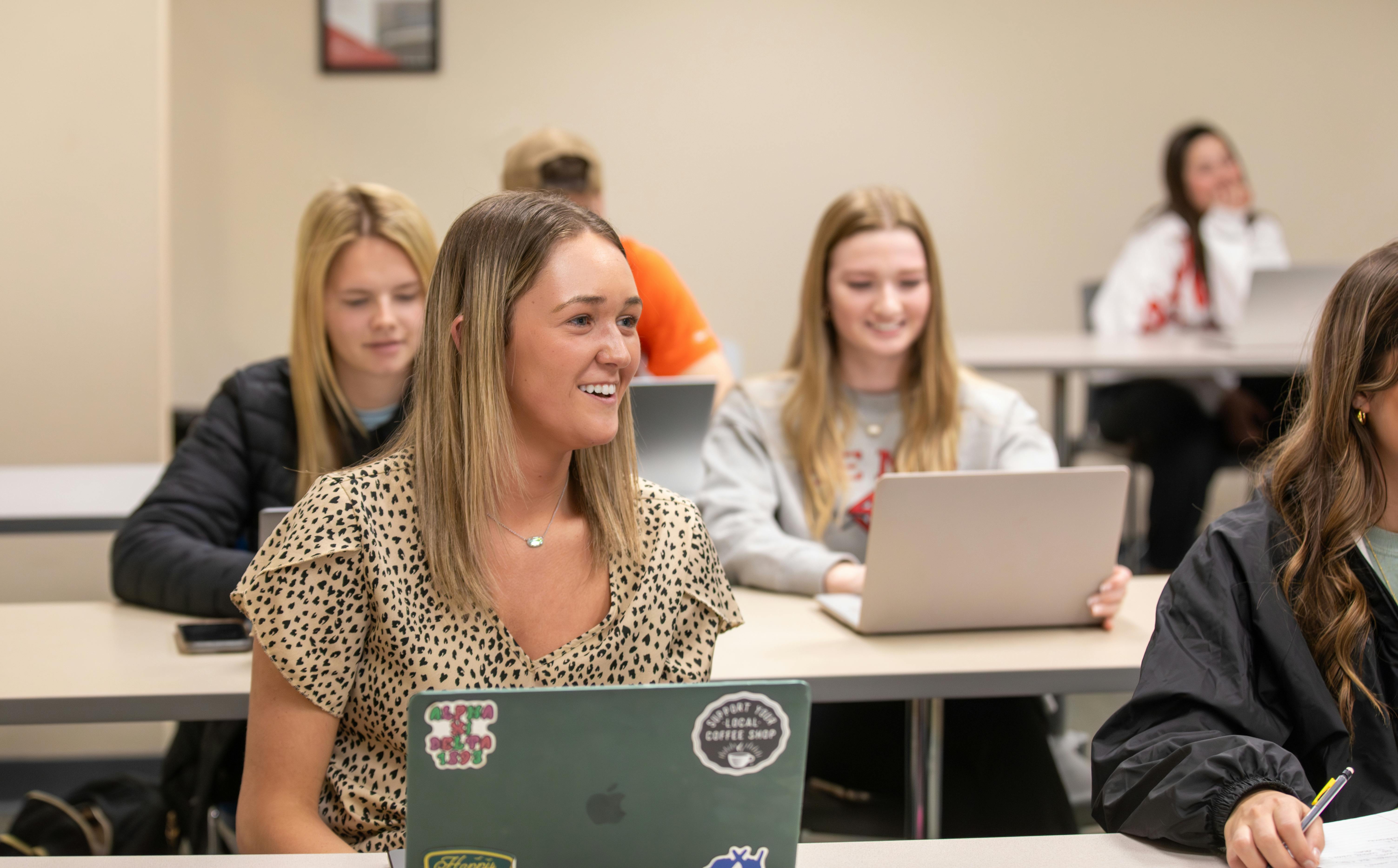 2024-HCBC-Business-Marketing-RF-0220-006