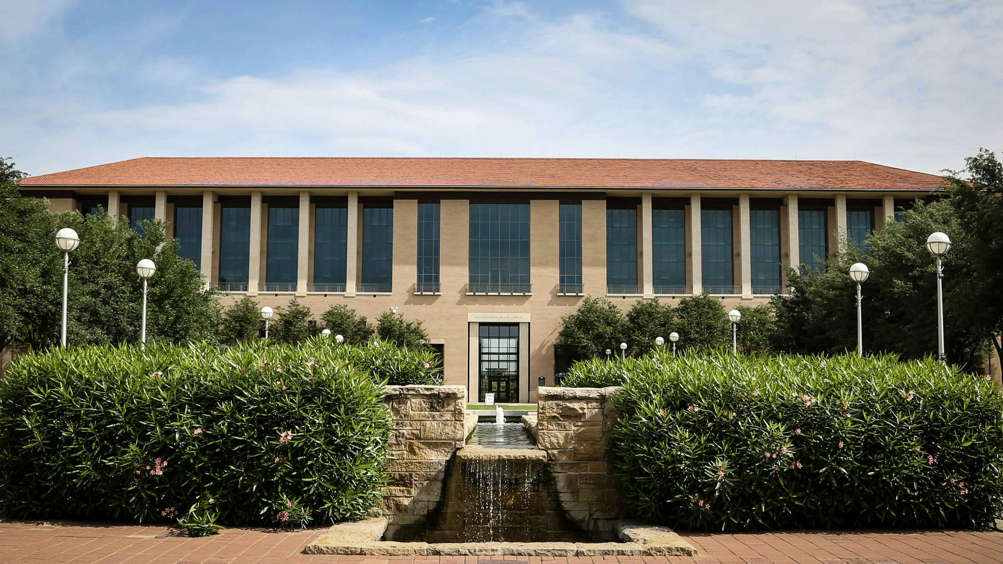 elm-pg-billboard-form-centered Killam Library