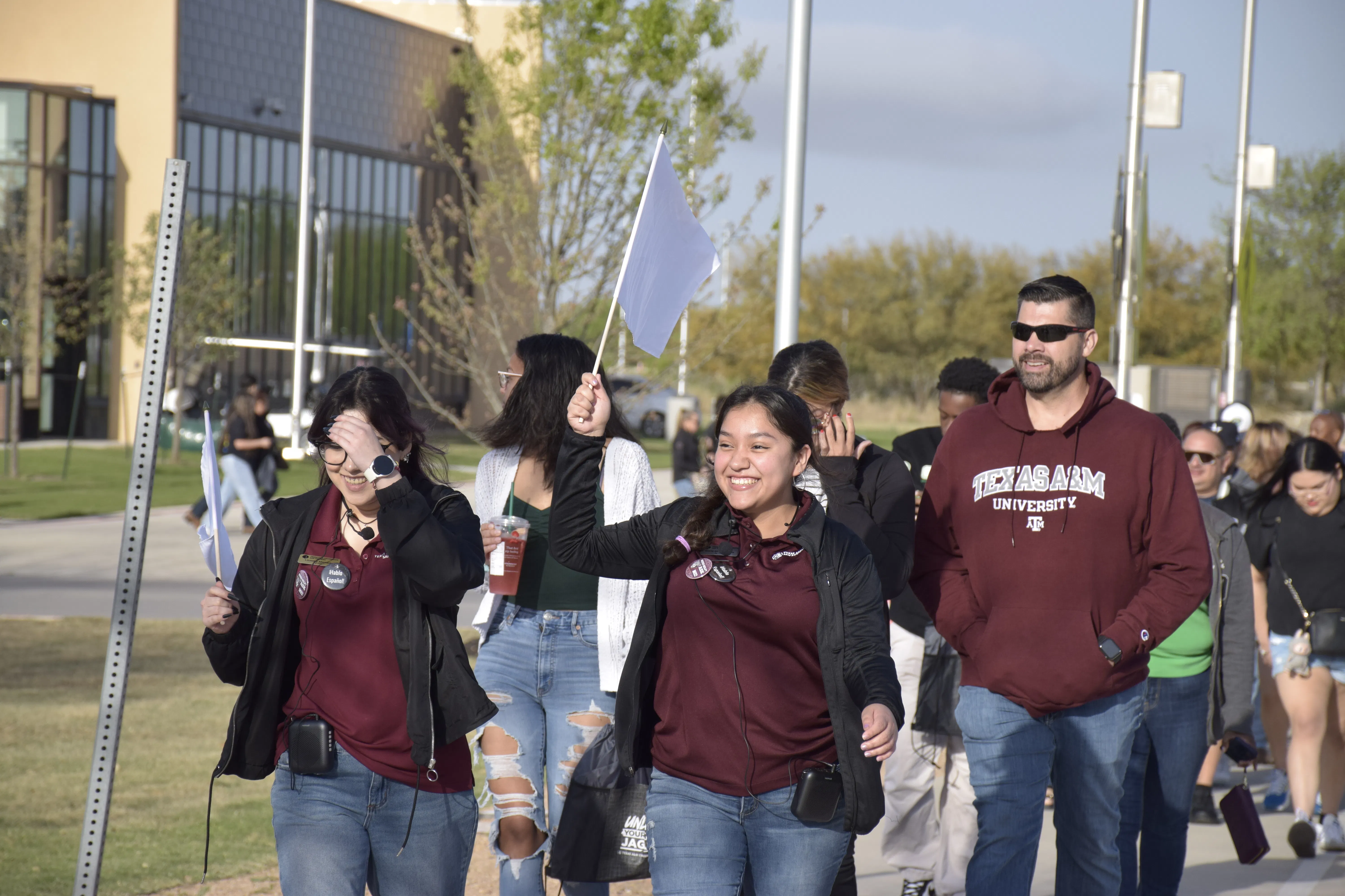 26-27 Daily Campus Tours