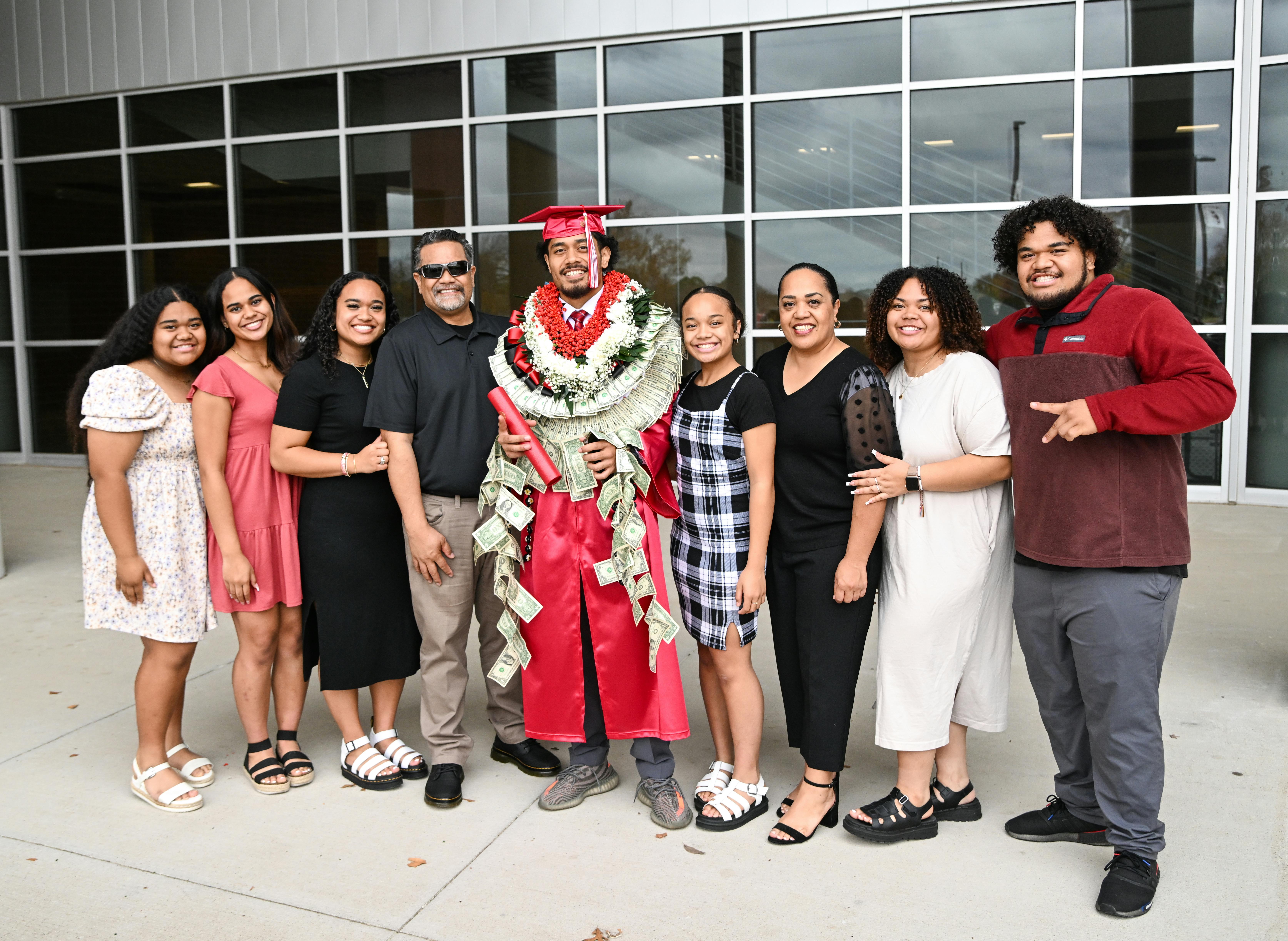 elm-pg-billboard-cta MicrosoftTeams-image (15)