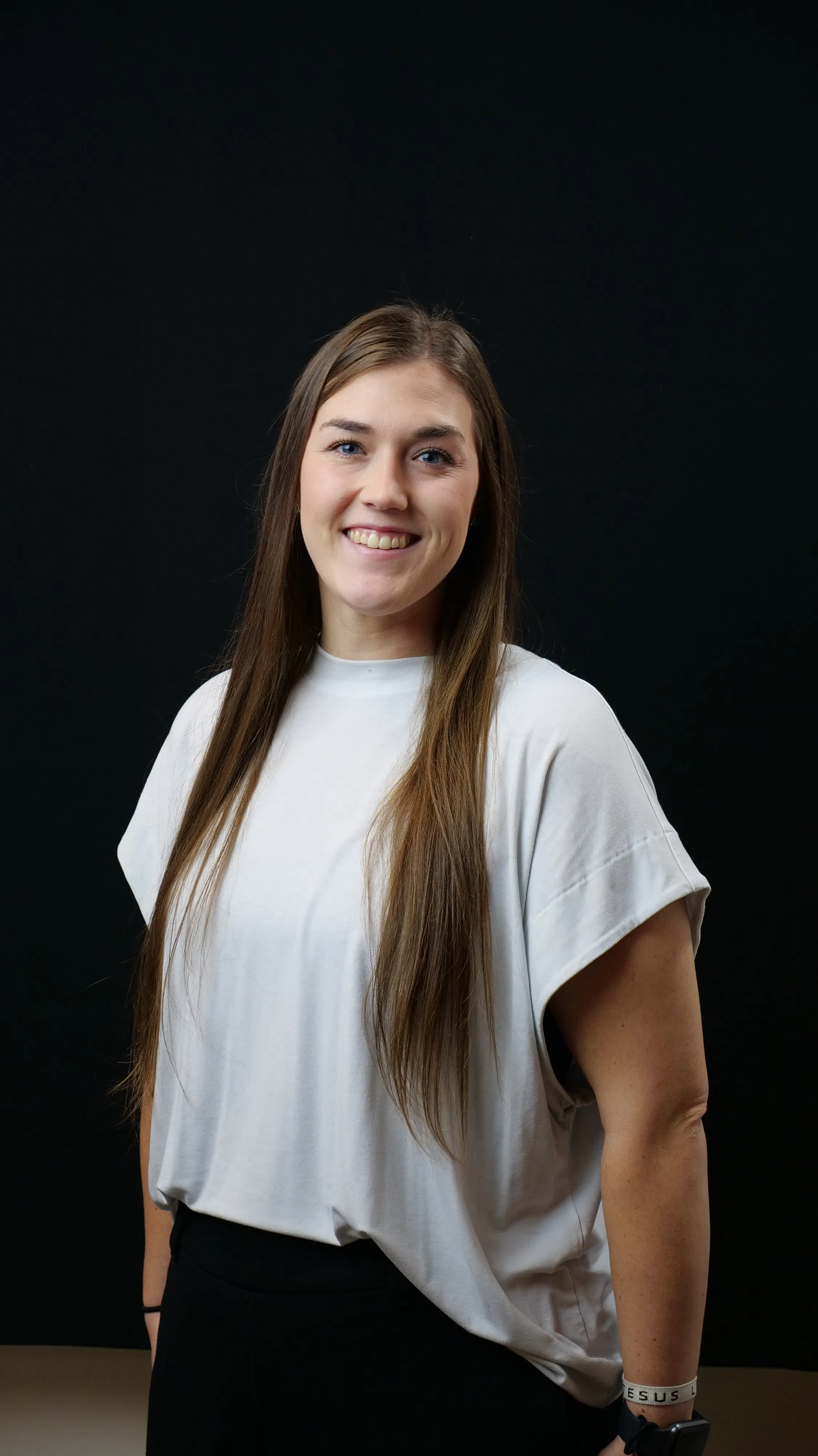 <span style="color: rgb(255, 255, 255);">Jayci Cotton</span>
