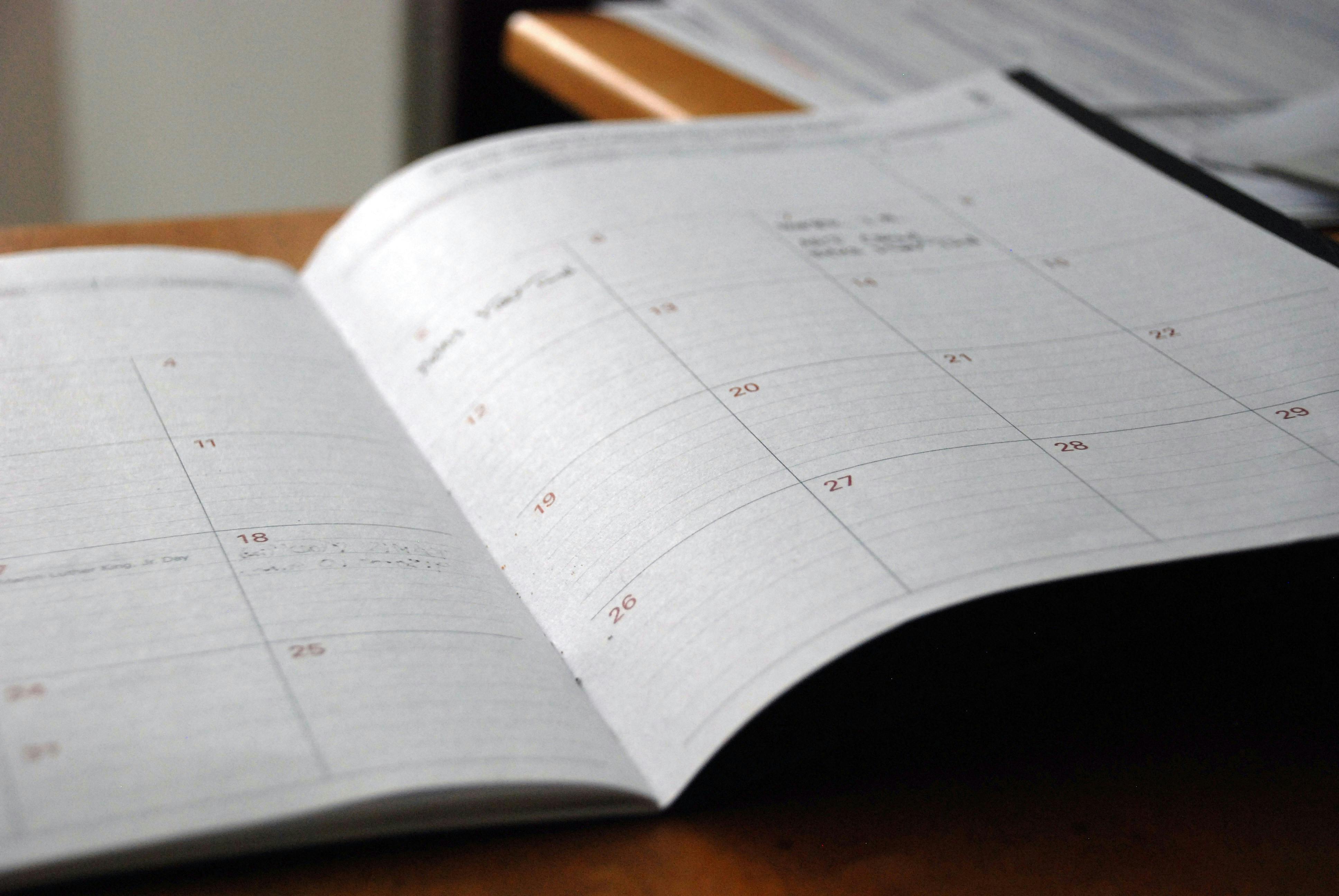 Conquer the Chaos: A Workshop to Master Your Semester with a Killer Calendar