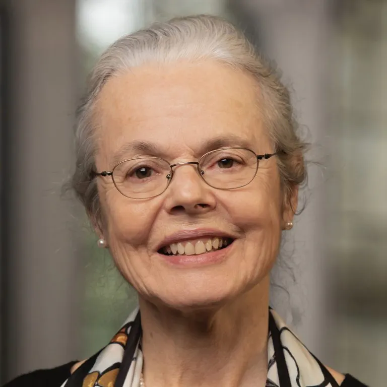 Ellen Davis